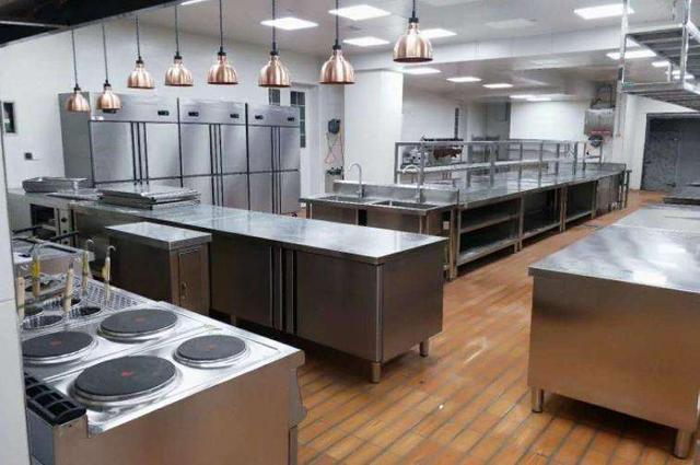影響酒店廚房設(shè)備價(jià)格的5個(gè)因素
